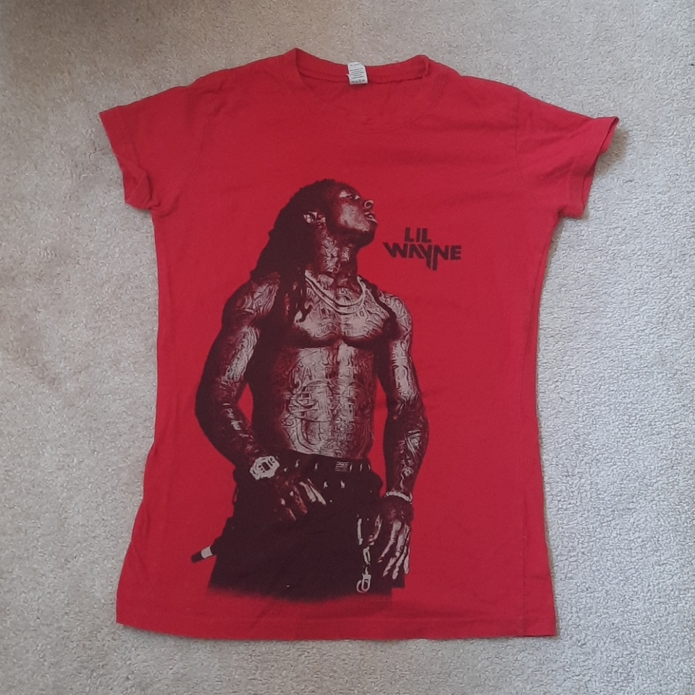 Concert‎ tee